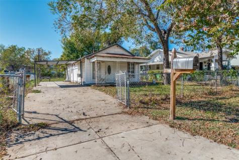 1711 Gould Avenue Fort Worth TX 76164