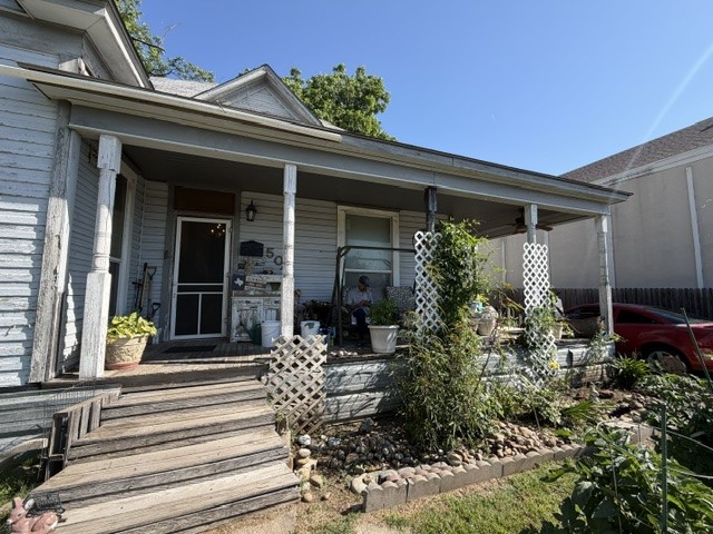 504 W Wardville Street Cleburne TX 76033