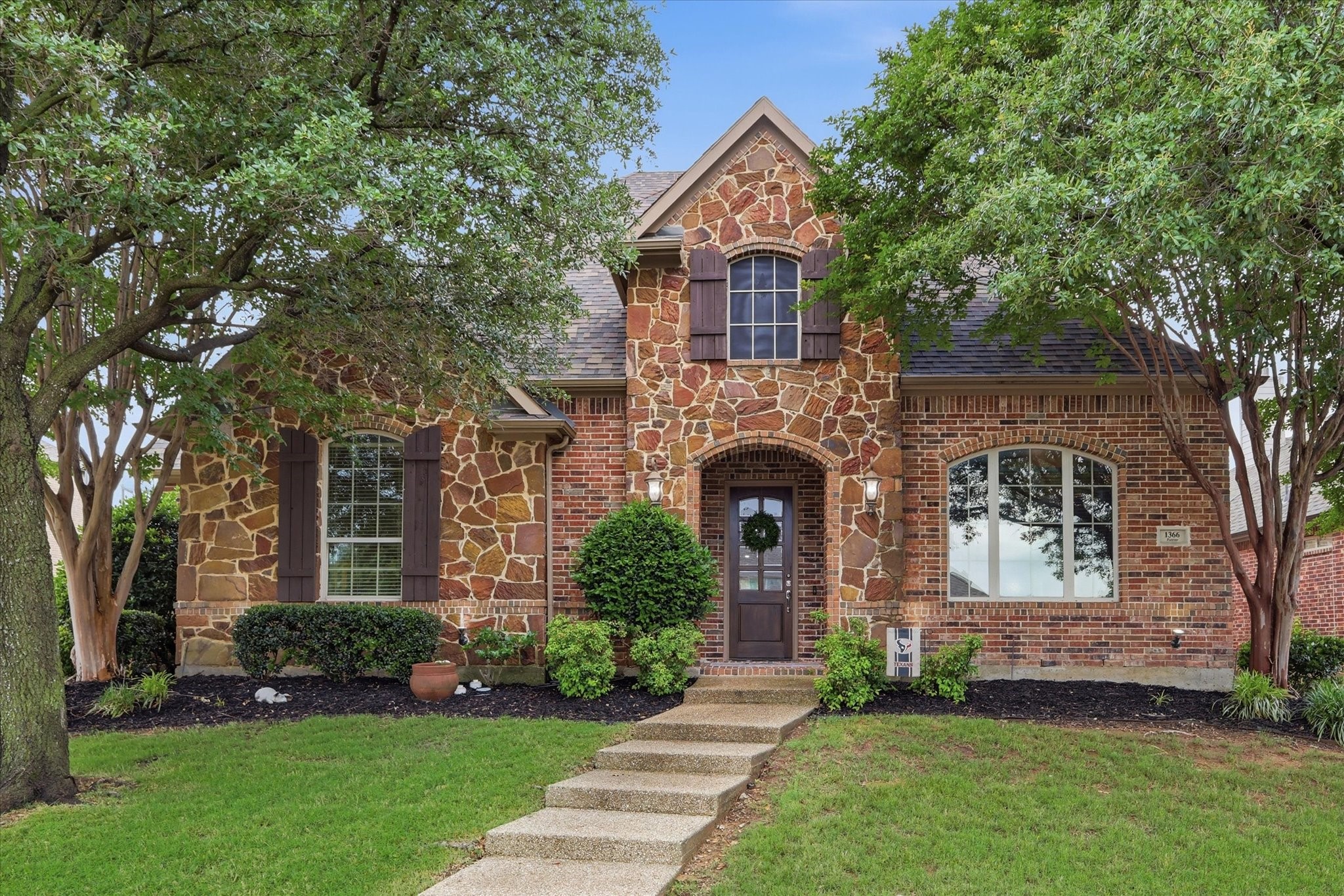 1366 Foster Street Lantana TX 76226