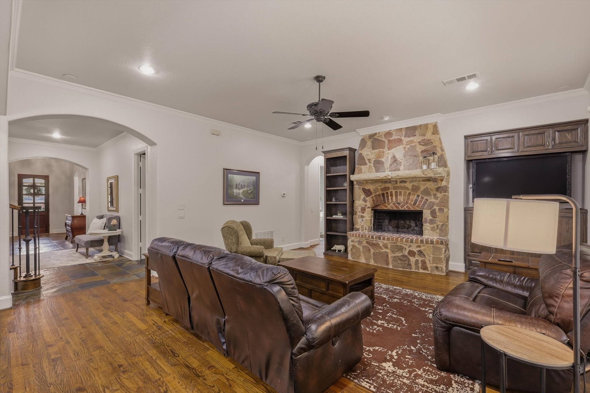 1366 Foster Street Lantana TX 76226