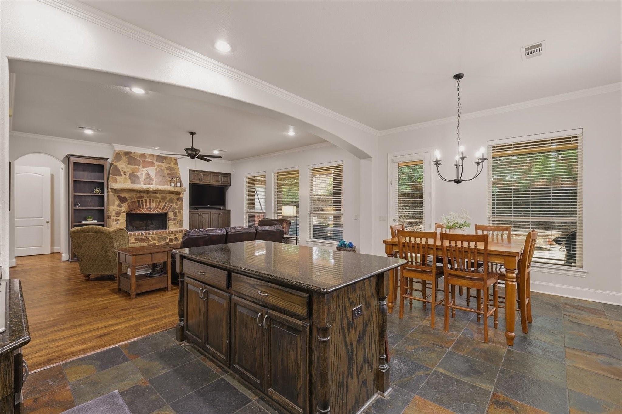 1366 Foster Street Lantana TX 76226