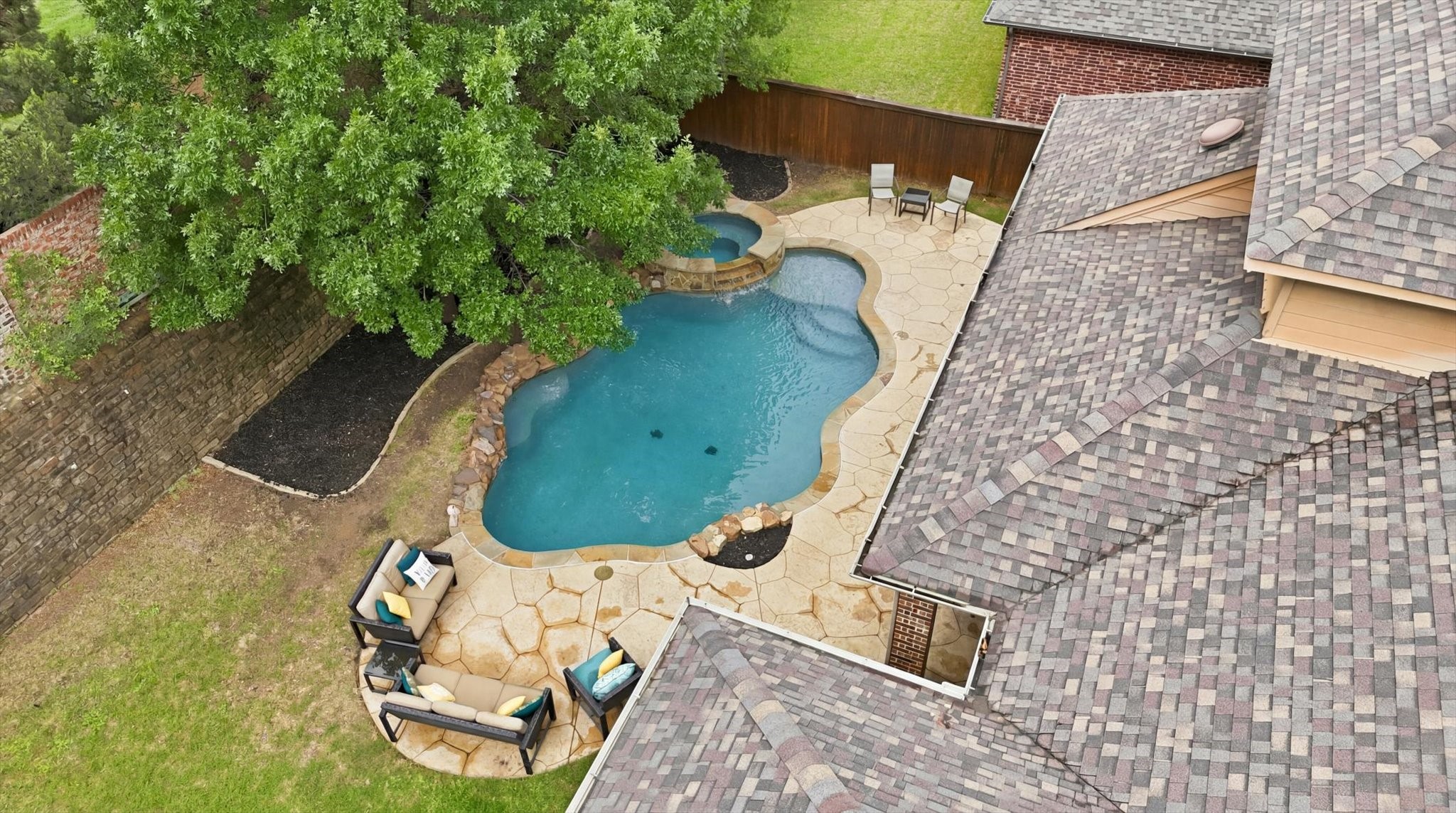 1366 Foster Street Lantana TX 76226