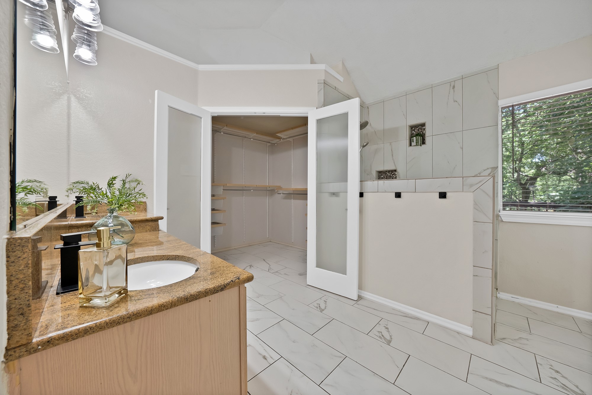 3709 Scott Drive Rowlett TX 75088