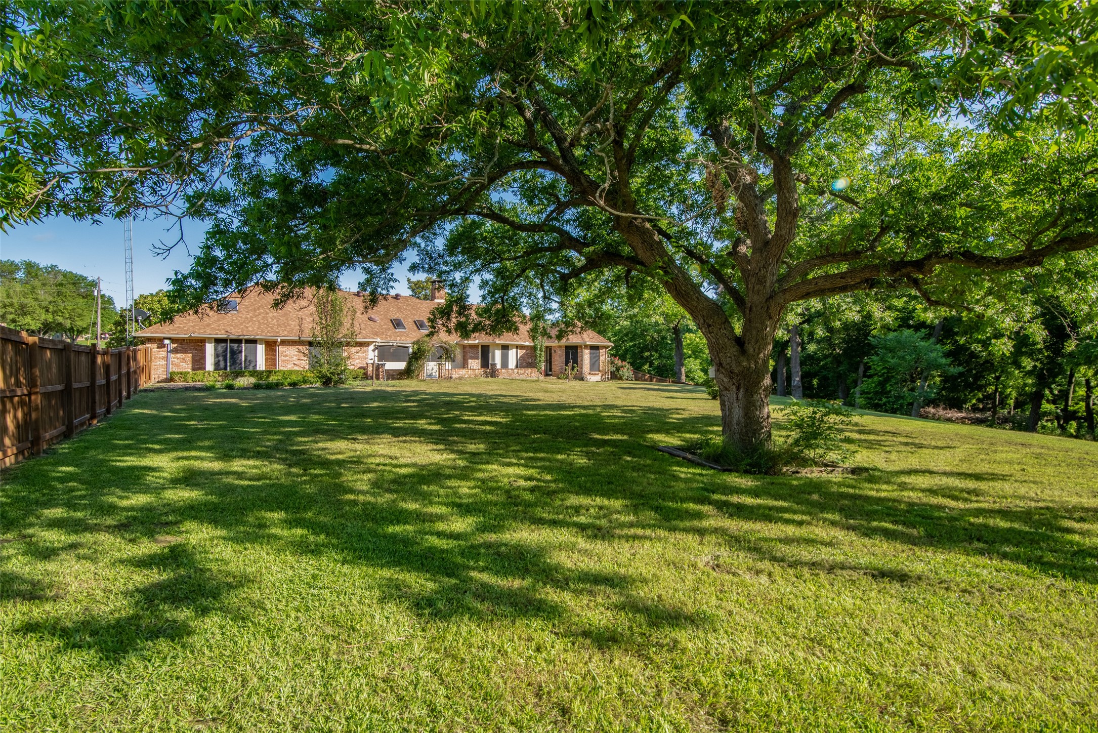 139 Golden Road Sherman TX 75090