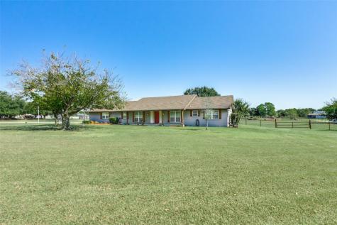 1912 N Lariat Road Denton TX 76207
