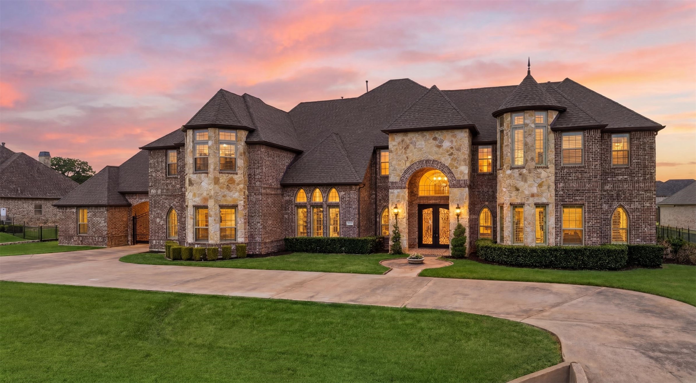 715 Simmons Road Double Oak TX 75077