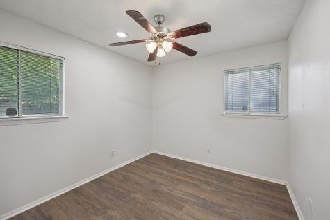 4720 South Drive W Fort Worth TX 76132