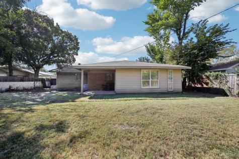 4720 South Drive W Fort Worth TX 76132