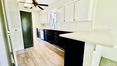 4720 South Drive W Fort Worth TX 76132