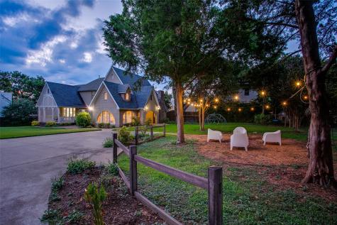1033 Cedar Hill Avenue Dallas TX 75208