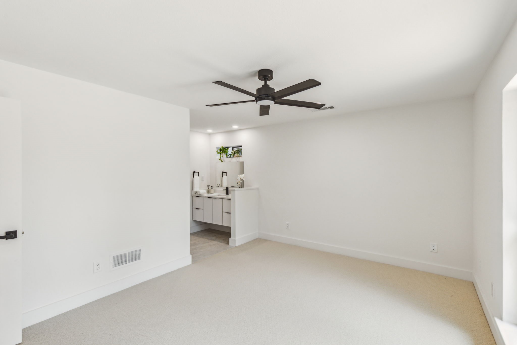 5702 Glen Heather Drive Dallas TX 75252
