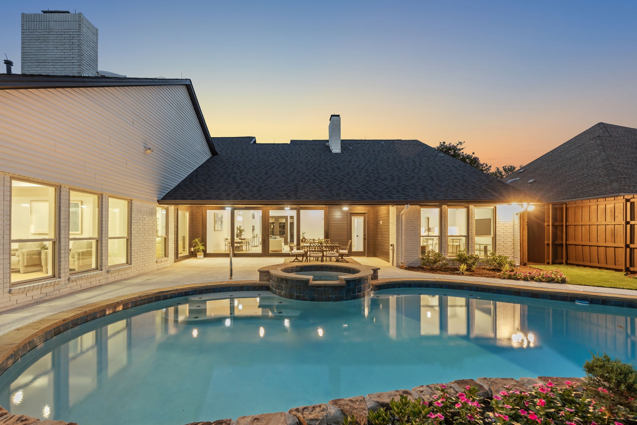 5702 Glen Heather Drive Dallas TX 75252