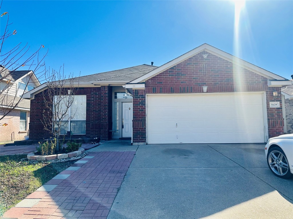 5629 Indian Hill Drive Arlington TX 76018