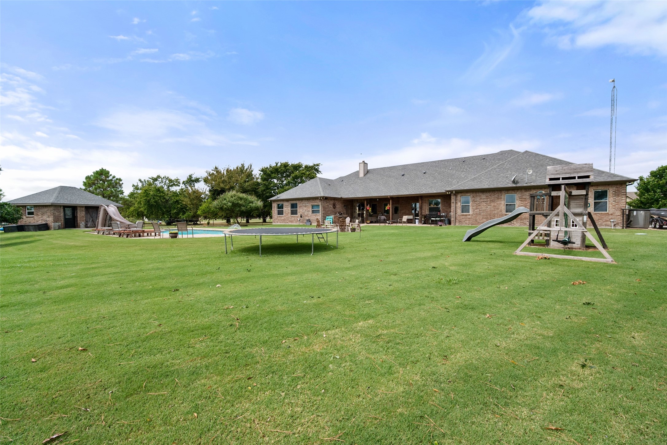 606 Sunset Point Kerens TX 75144