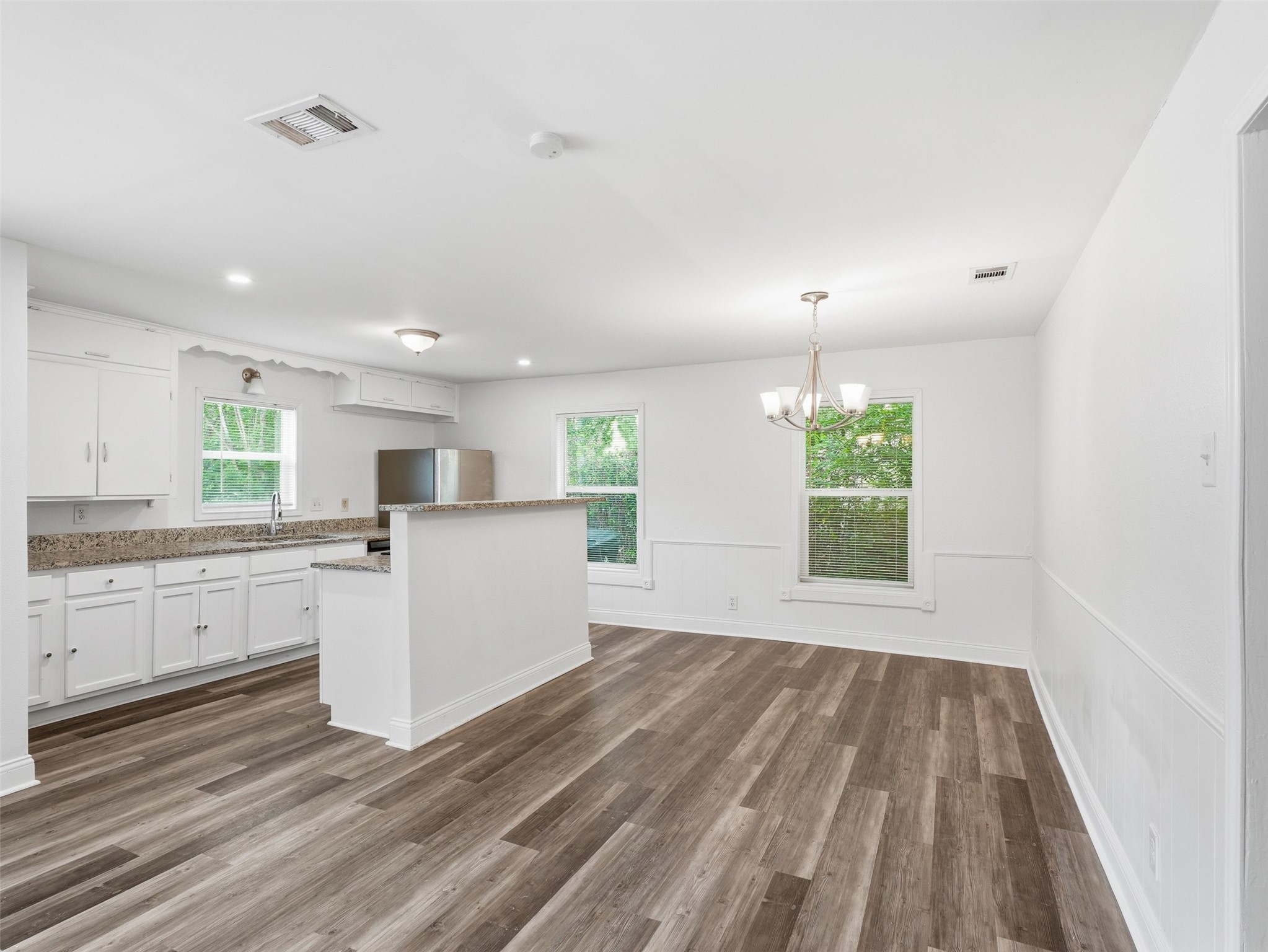 304 W Texas Street Denison TX 75020