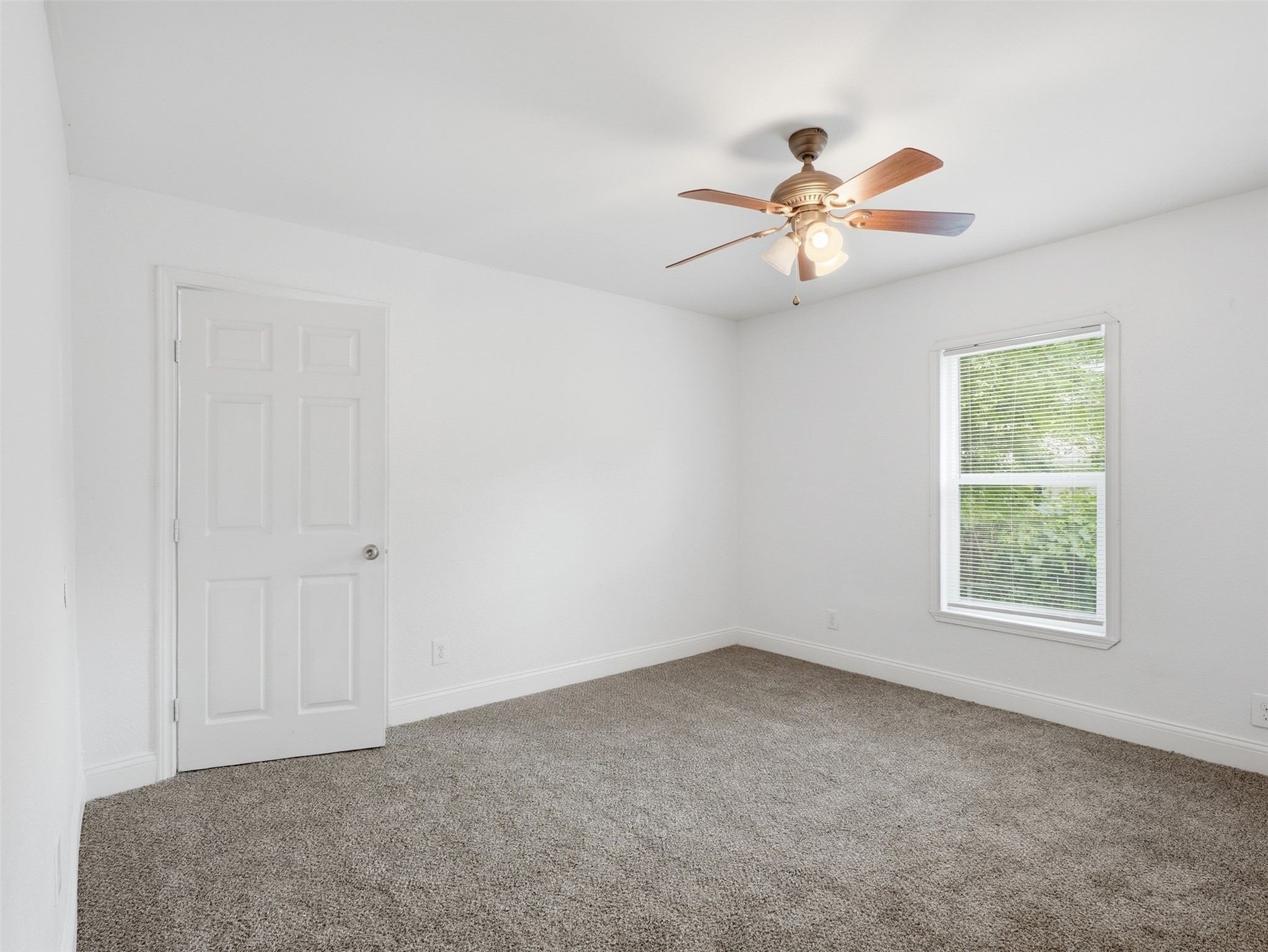 304 W Texas Street Denison TX 75020