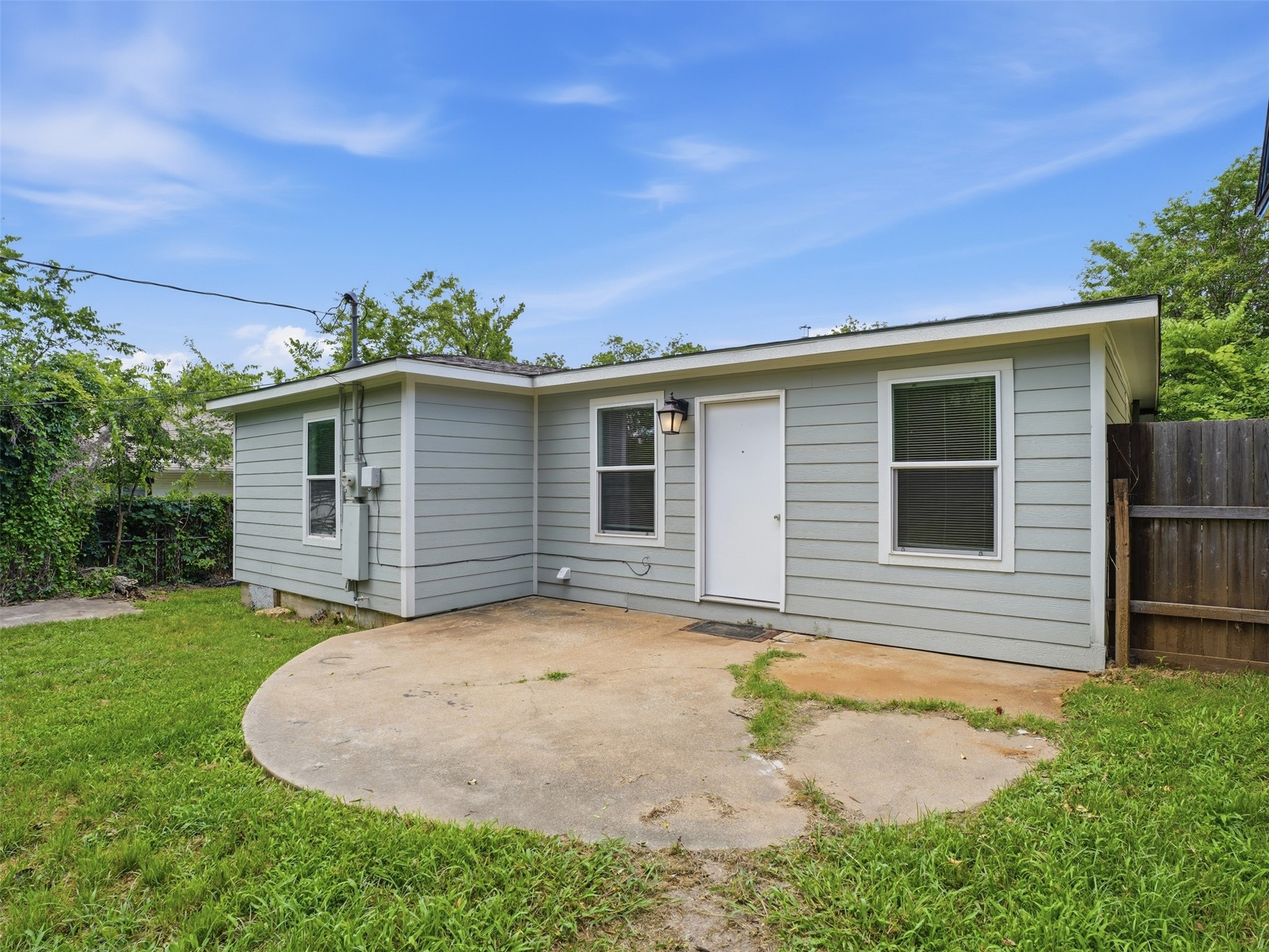 304 W Texas Street Denison TX 75020