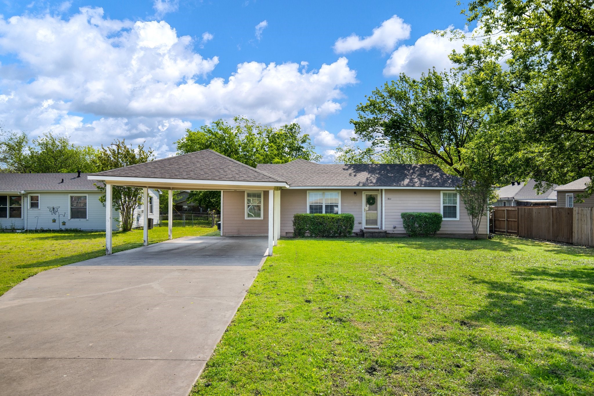 805 N Denny Street Howe TX 75459