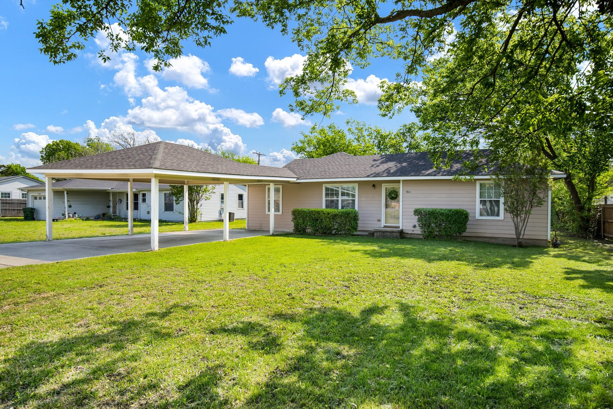 805 N Denny Street Howe TX 75459