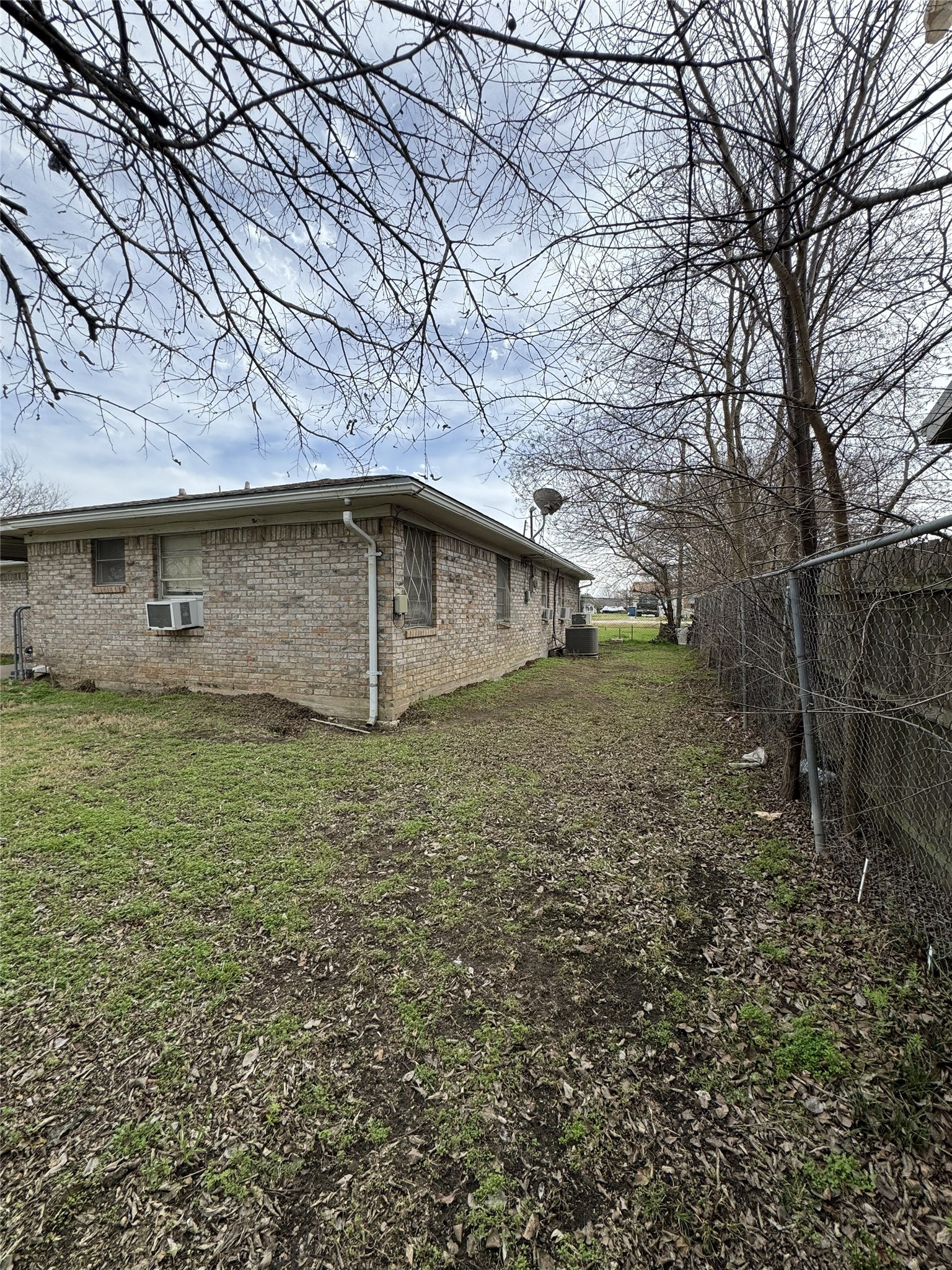 106 N 7th Street E Dawson TX 76639
