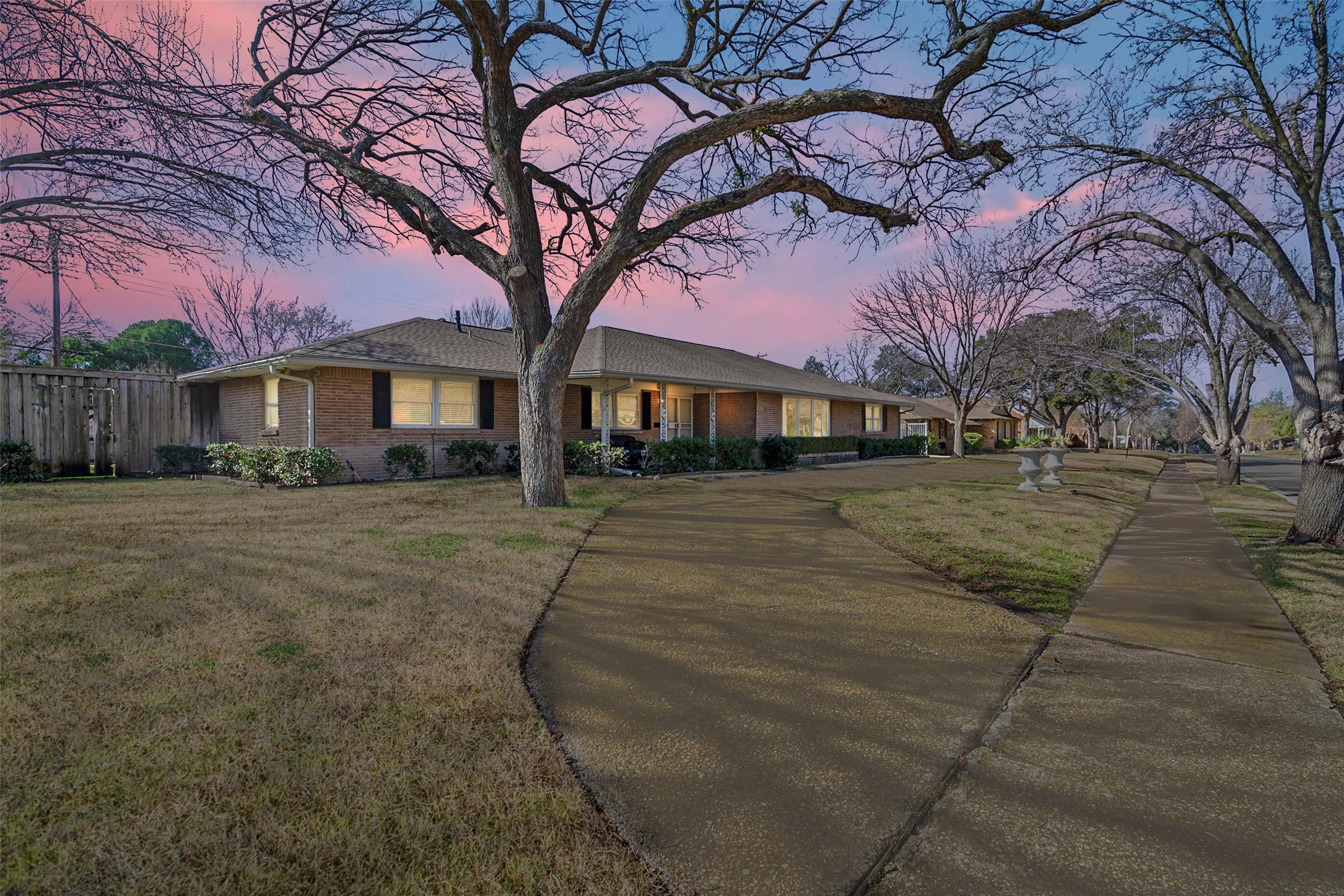 3648 Flair Drive Dallas TX 75229