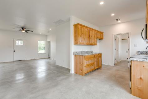 7904 County Road 915 Joshua TX 76058
