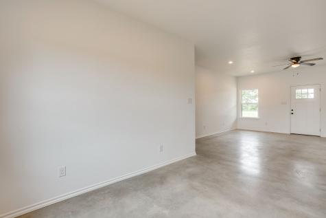 7904 County Road 915 Joshua TX 76058