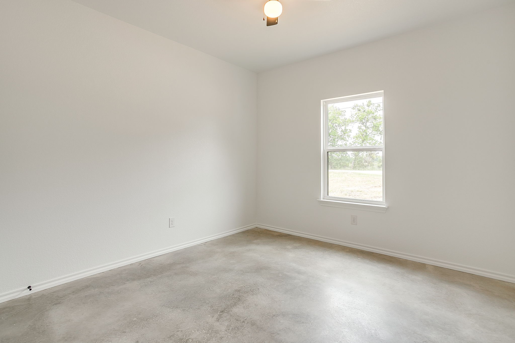 7904 County Road 915 Joshua TX 76058