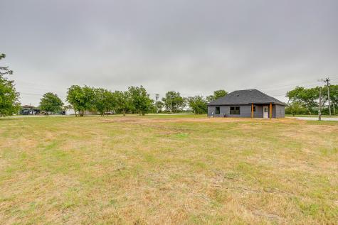 7904 County Road 915 Joshua TX 76058