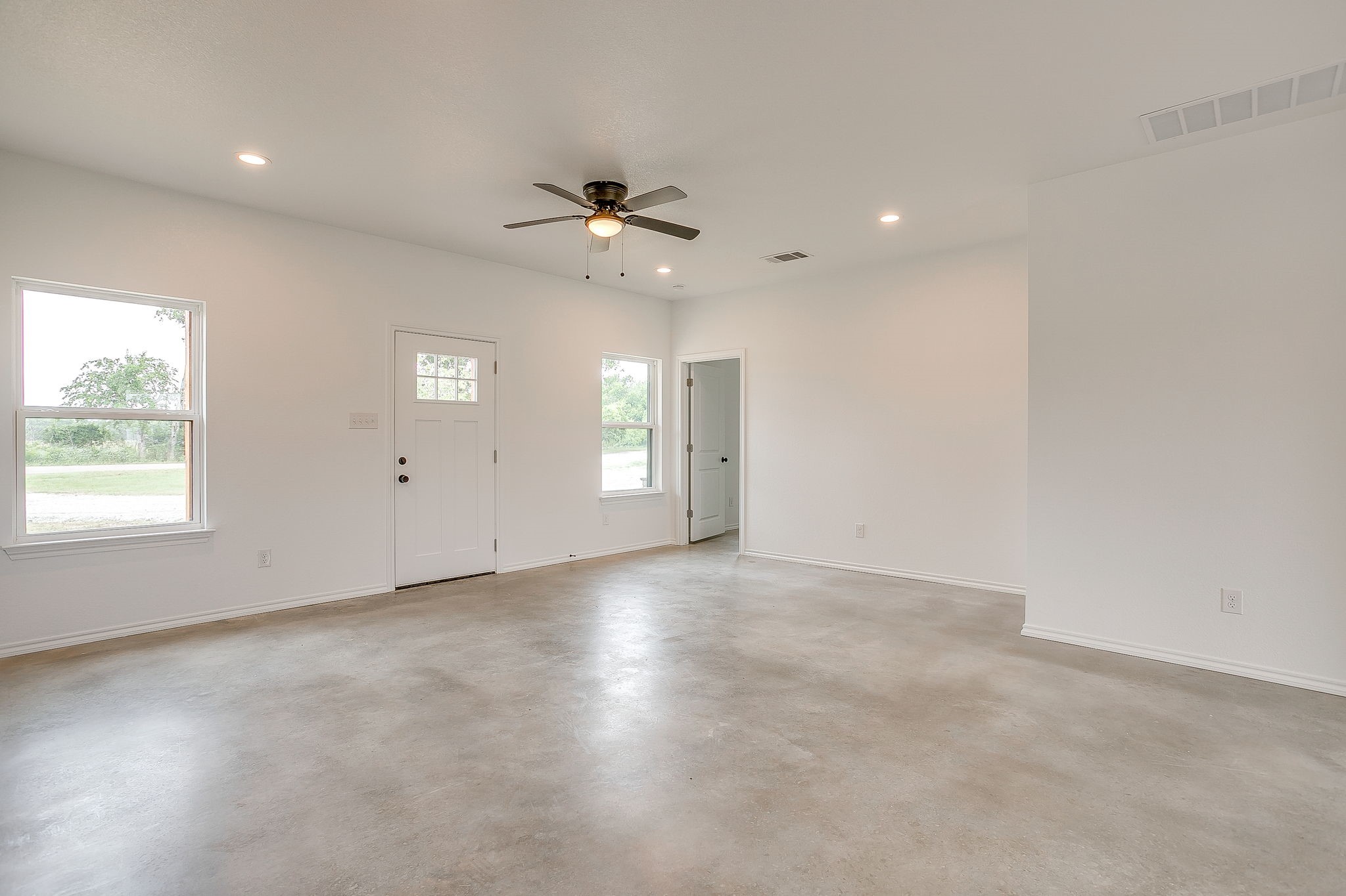 7904 County Road 915 Joshua TX 76058