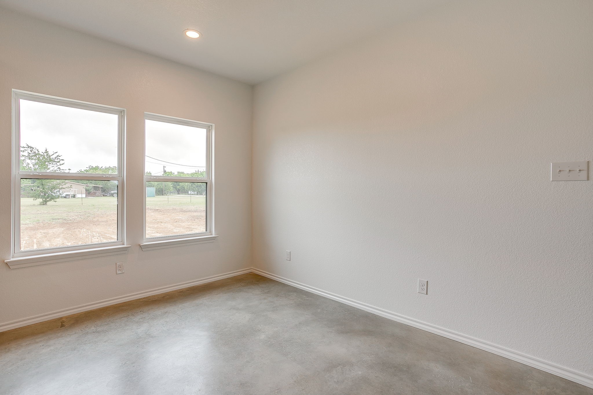 7904 County Road 915 Joshua TX 76058