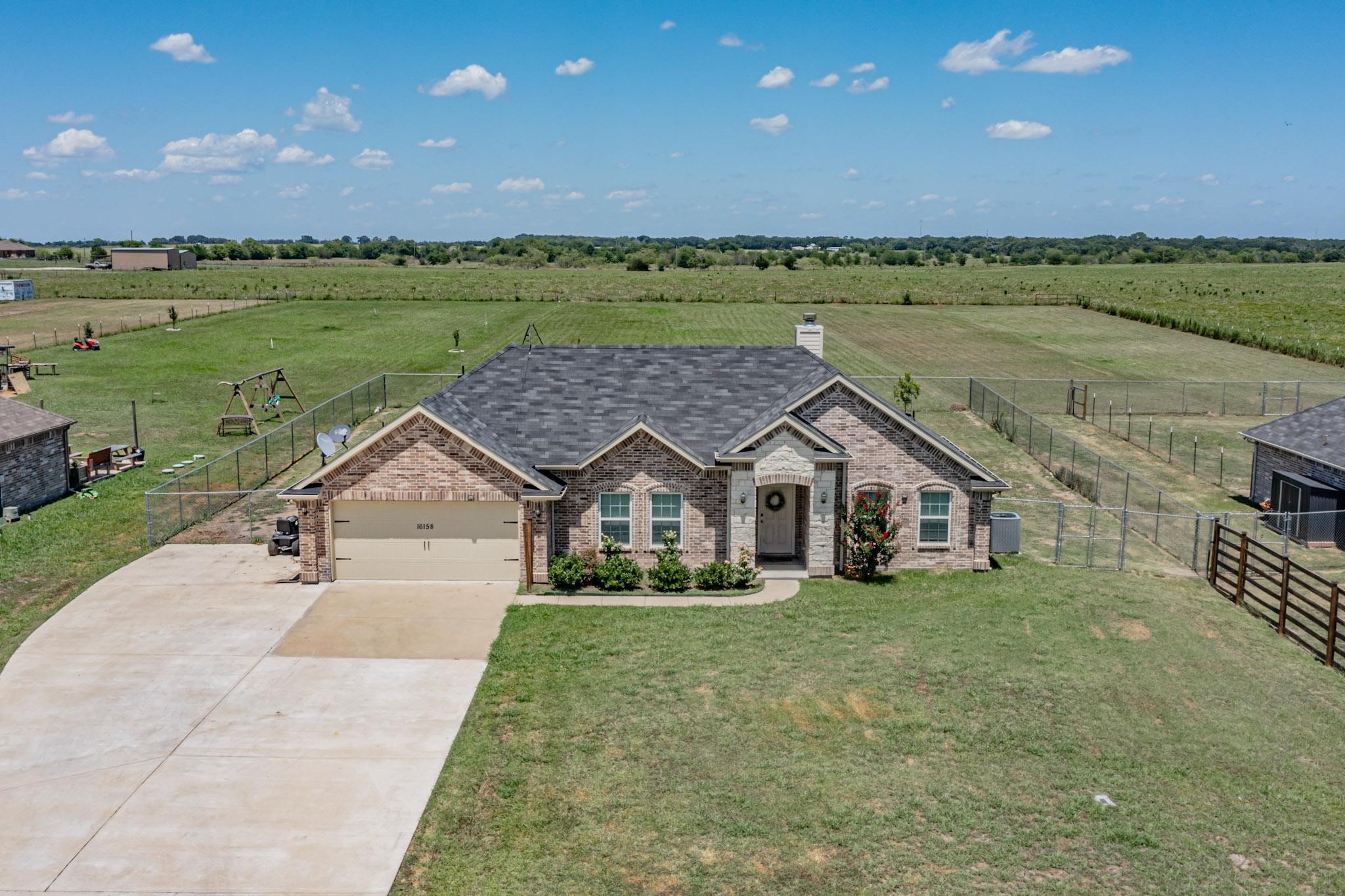 16158 County Road 355 Terrell TX 75161