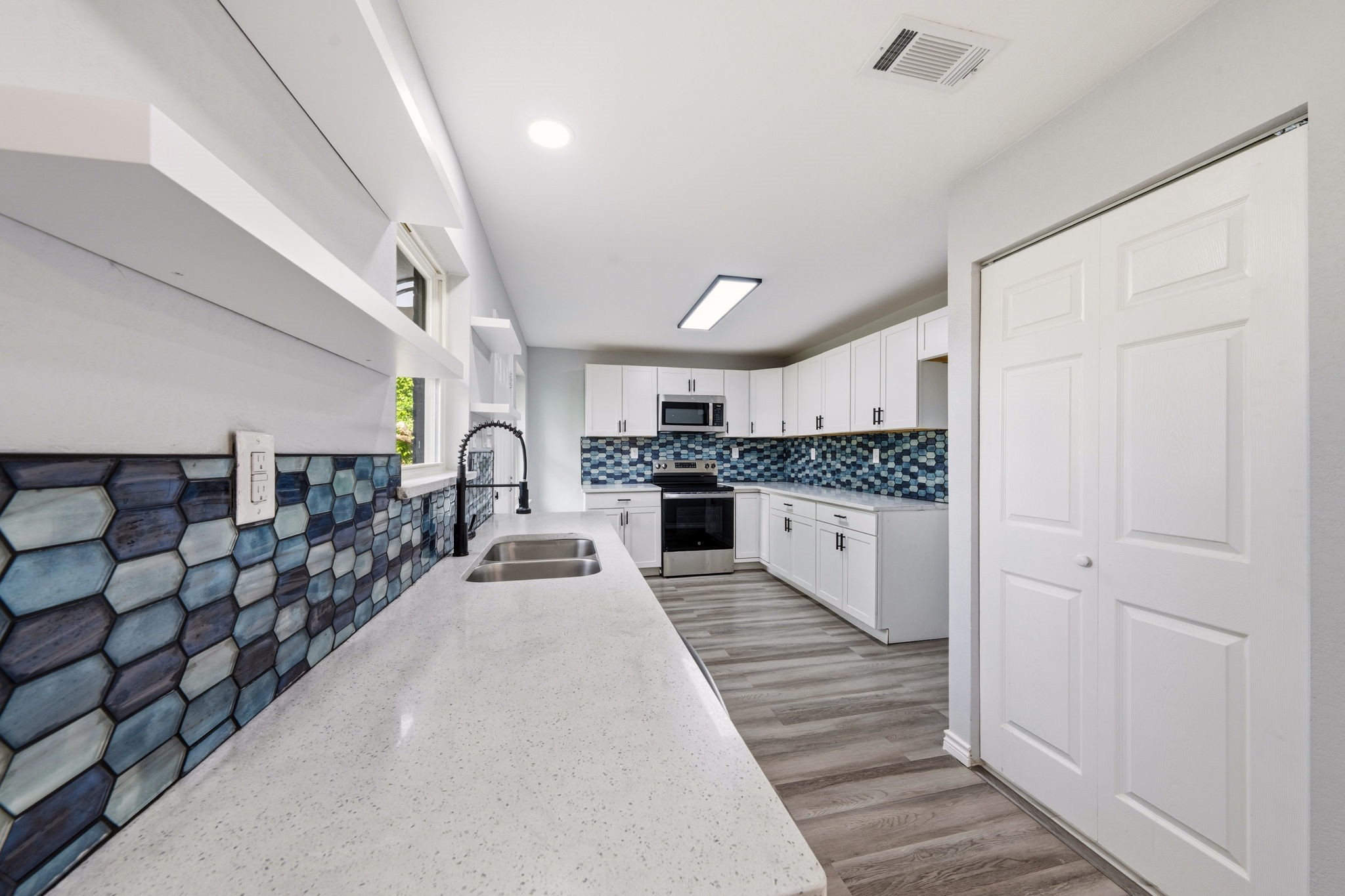 6245 Fenway Street Dallas TX 75217