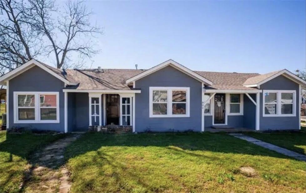 802 Johnson Street Weatherford TX 76086