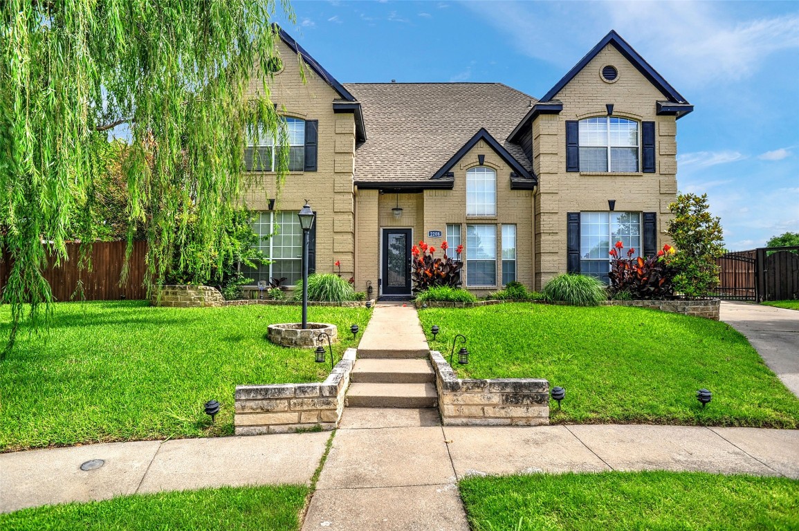 2208 Meandering Way Mckinney TX 75071