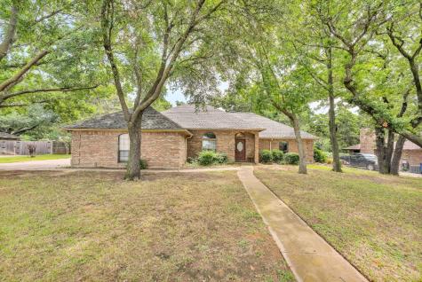 125 SW Alsbury Boulevard Burleson TX 76028