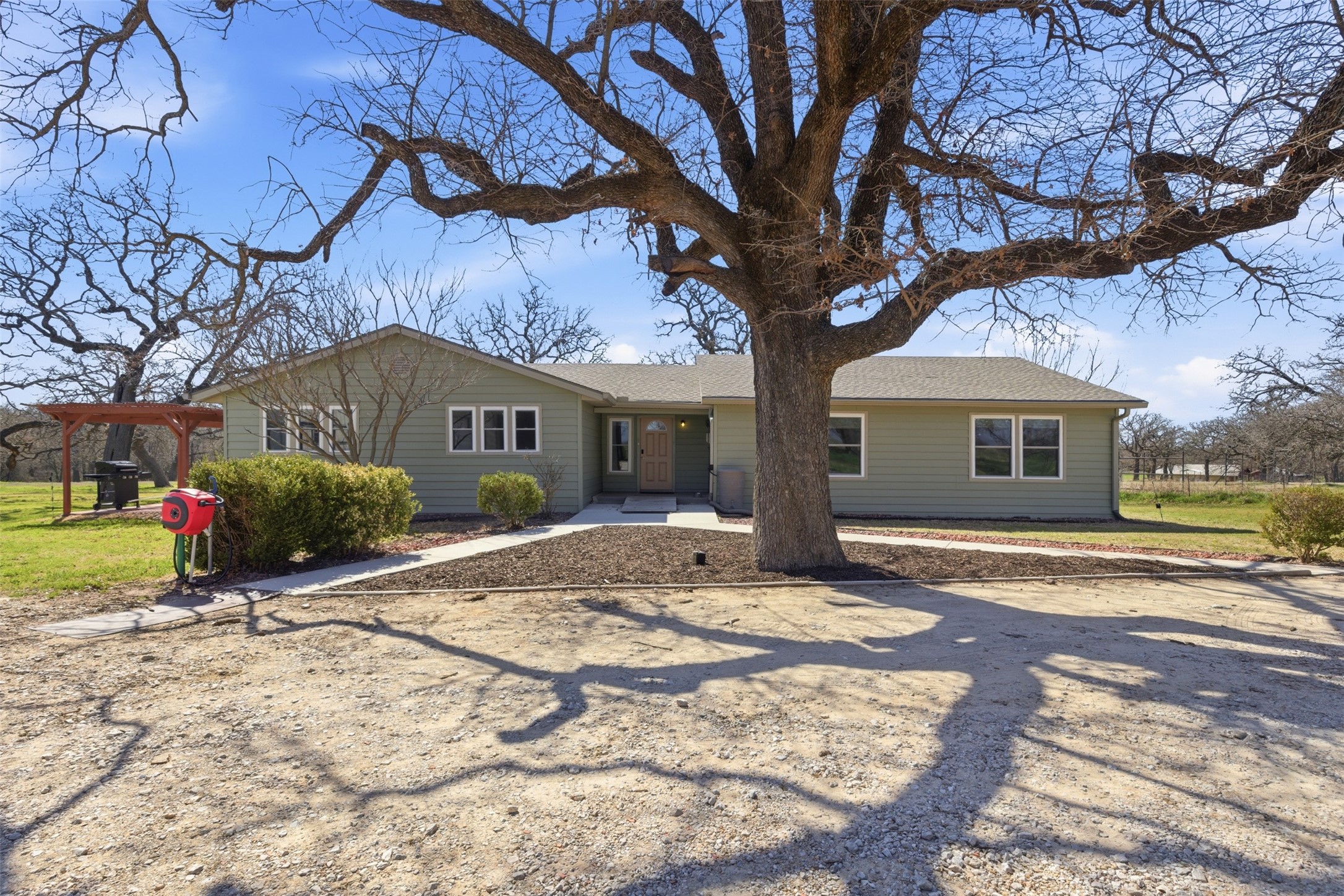 755 County Road 4280 Decatur TX 76234