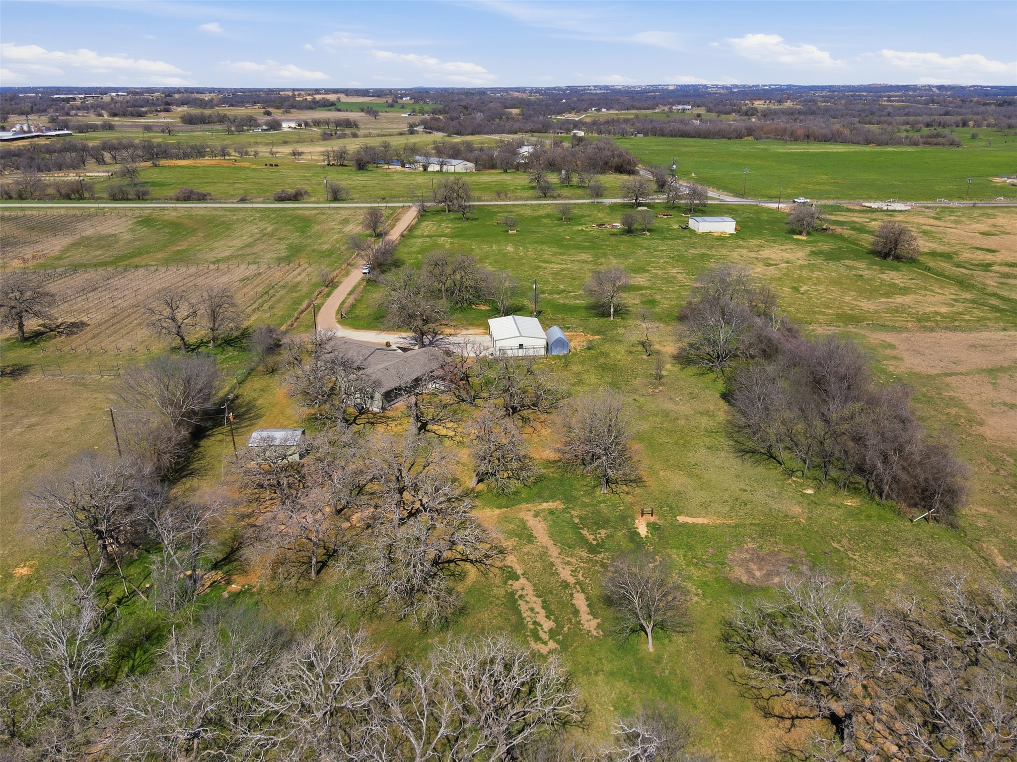 755 County Road 4280 Decatur TX 76234