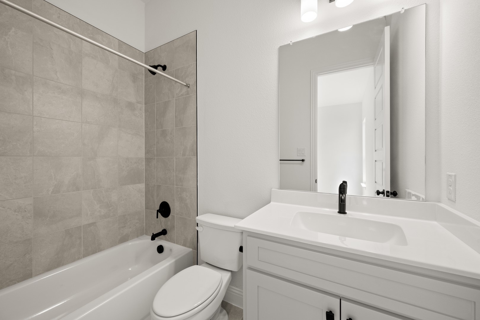 4728 Hawthorn Hills Lane Arlington TX 76005