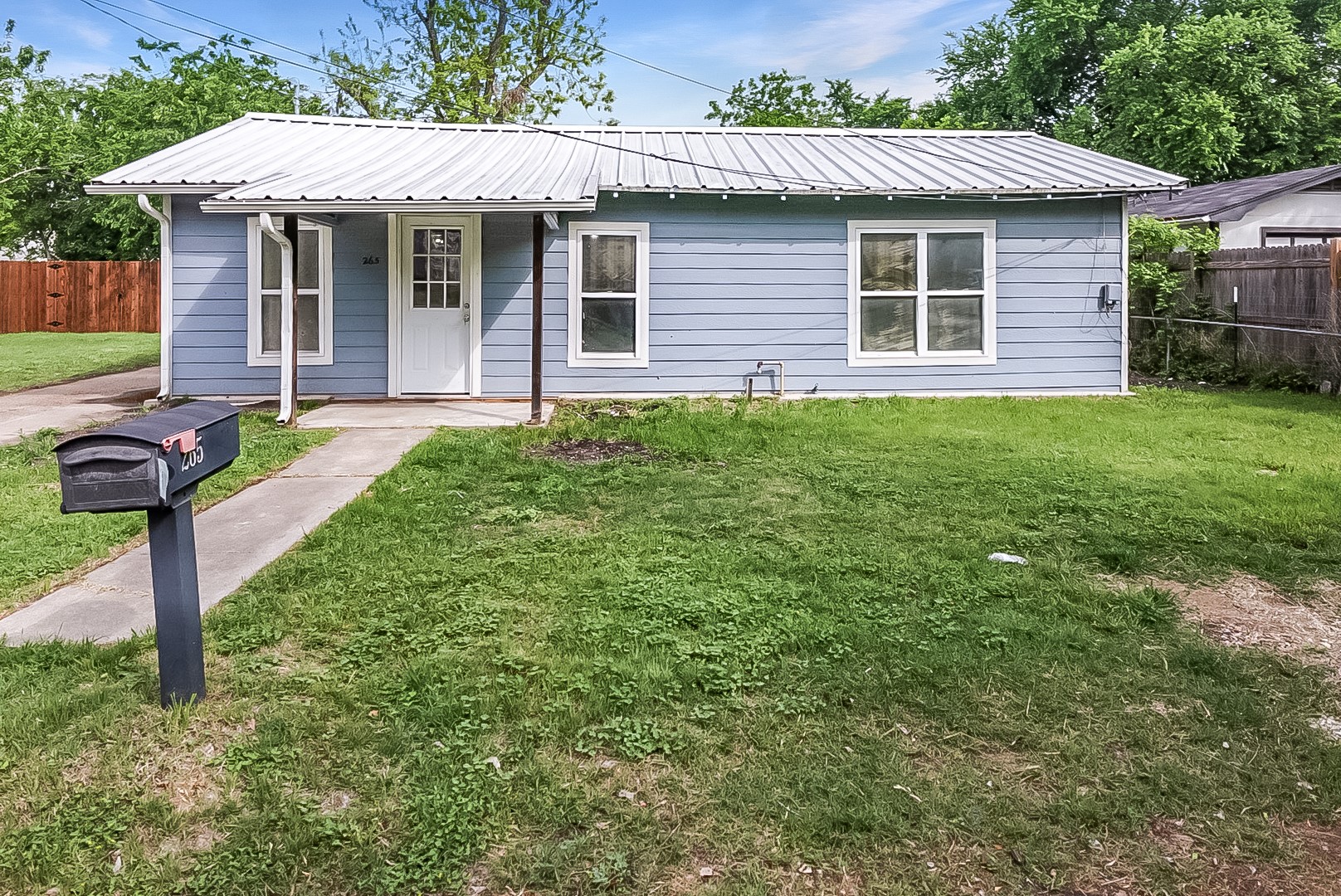 265 W Shirley Street Stephenville TX 76401