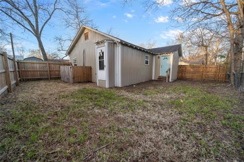 510 Hogg Street Mineola TX 75773