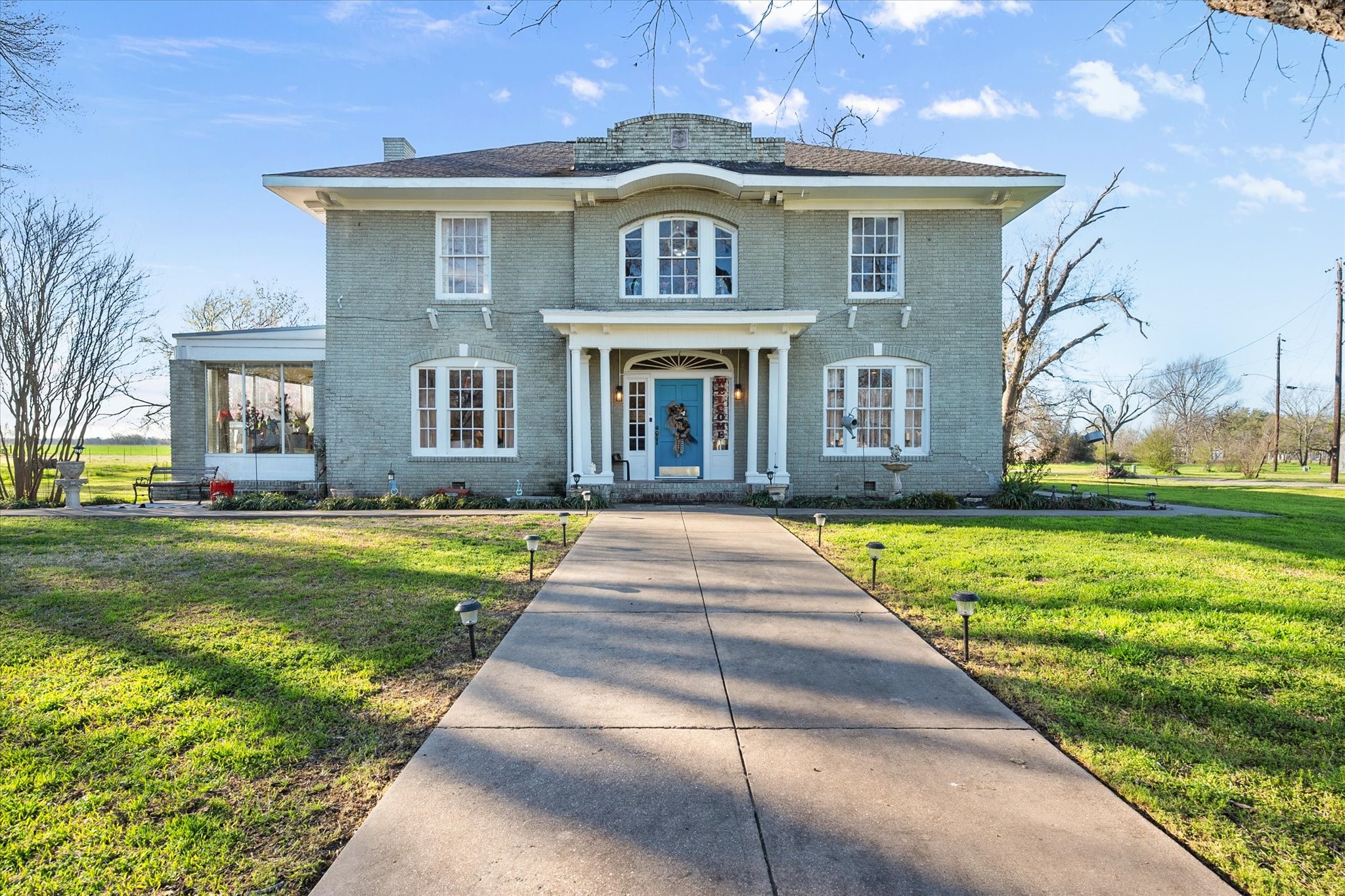 300 5th Street Kerens TX 75144