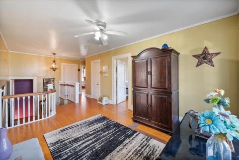300 5th Street Kerens TX 75144