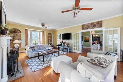 300 5th Street Kerens TX 75144