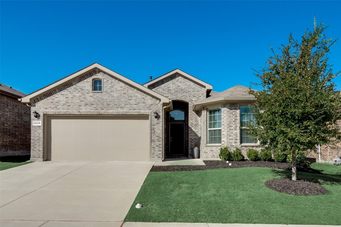 2525 Clay Creek Lane Fort Worth TX 76177