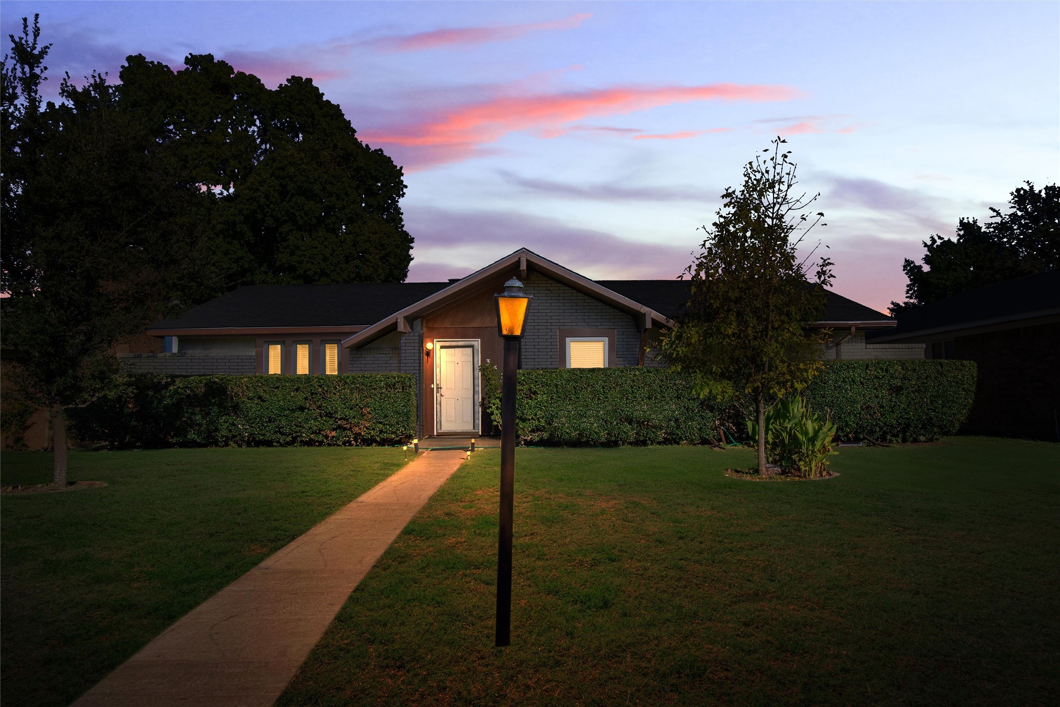 3518 Cheyenne Trail Garland TX 75044