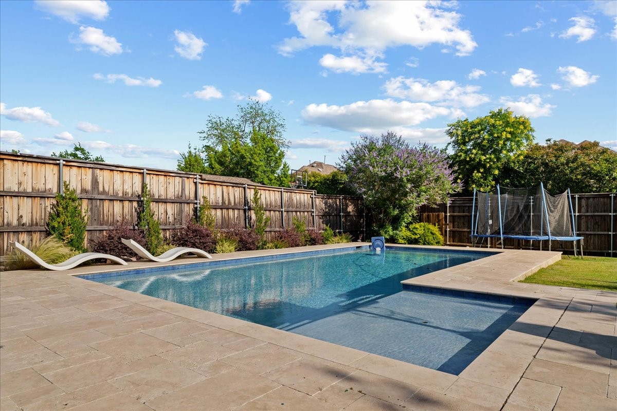 2800 Damsel Madison Lane Lewisville TX 75056