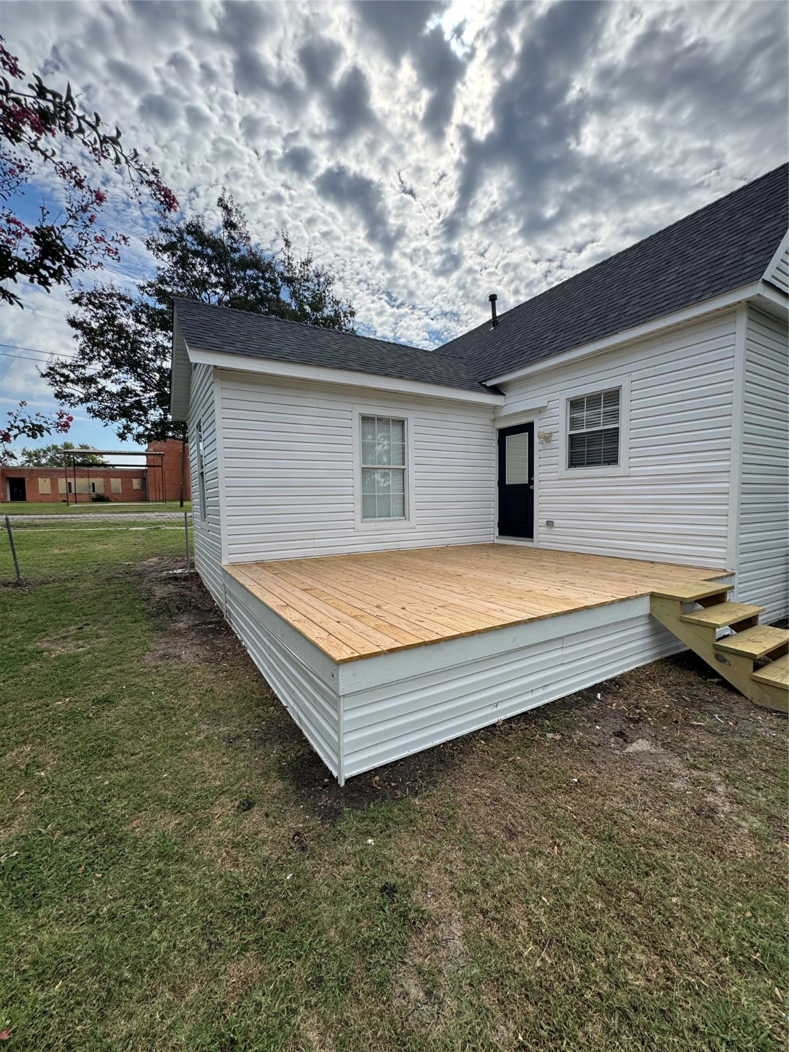306 N College Street Howe TX 75459
