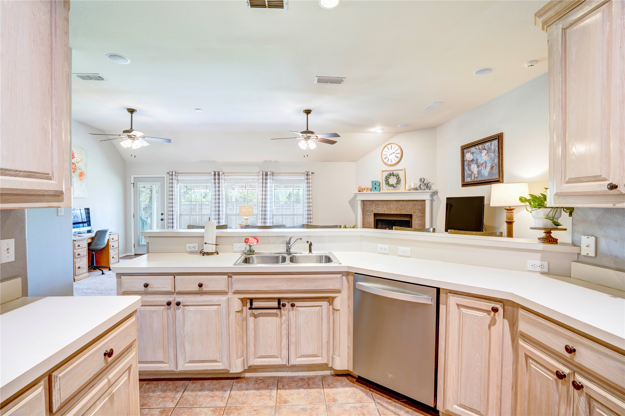 8628 Saranac Trail Fort Worth TX 76118