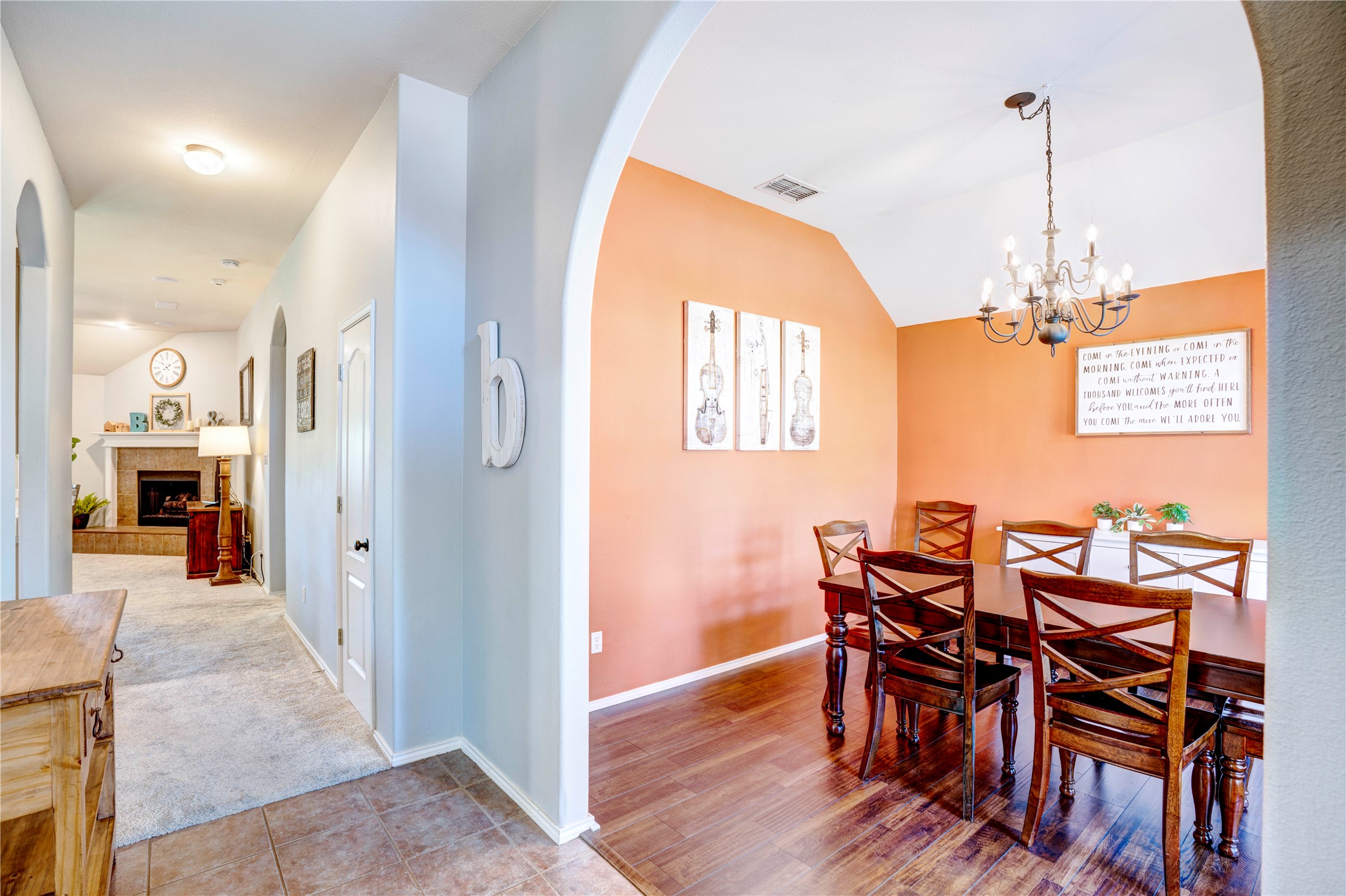8628 Saranac Trail Fort Worth TX 76118